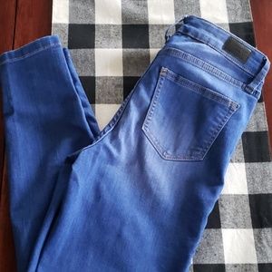 Celebrity Pink skinny jean